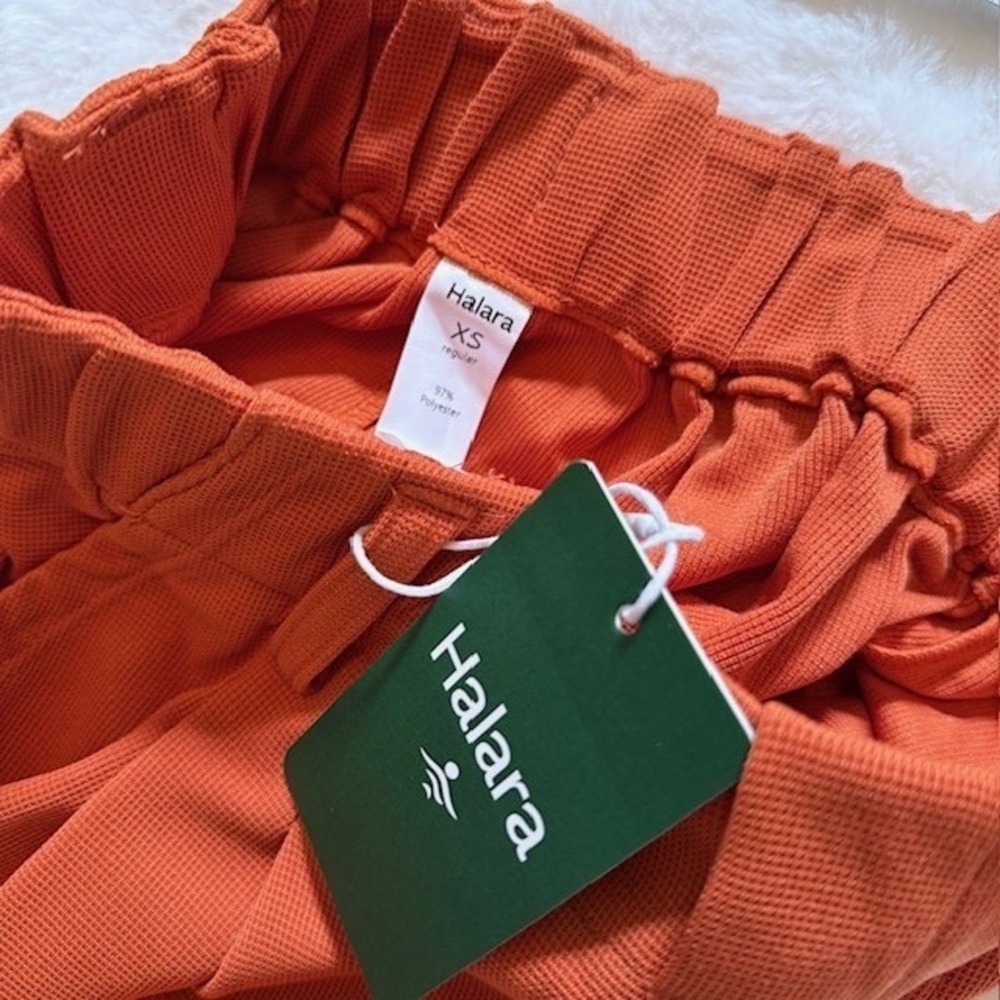 Halara High Waisted Wide Leg Pleated Trousers Rust Orange XS Regular New - Picture 3 of 7